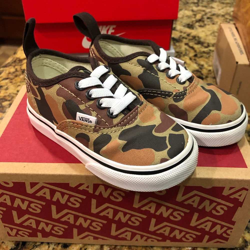 Camo baby vans